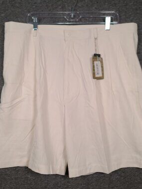 NWT Bobby Chan Men's Size 40 Cream Bermuda Silk Golf Preppy Shorts